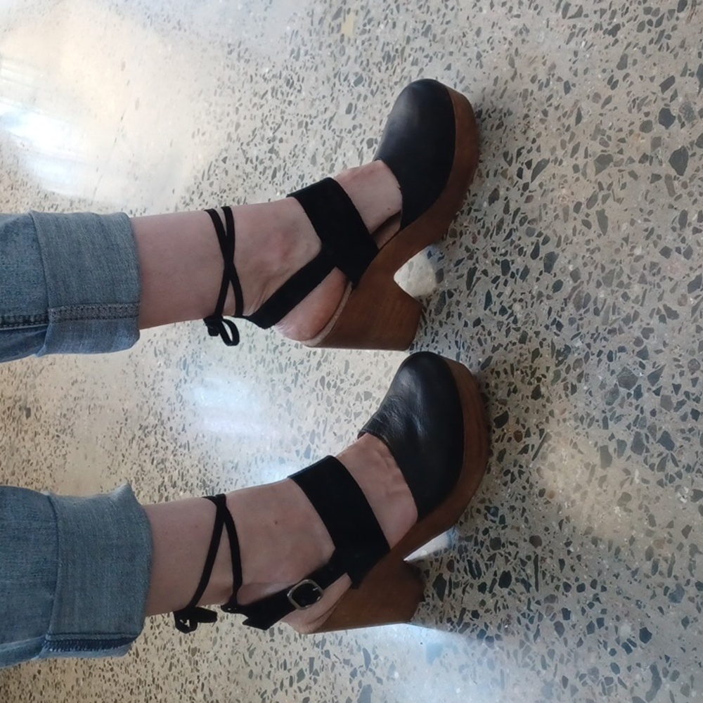 Free People Black Belmont Strappy Clogs
